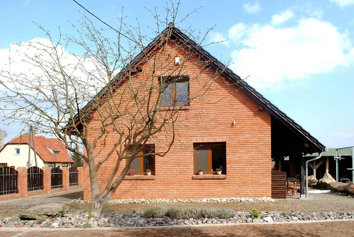 dzc-0077-przebudowa-domu-na-wsi-02