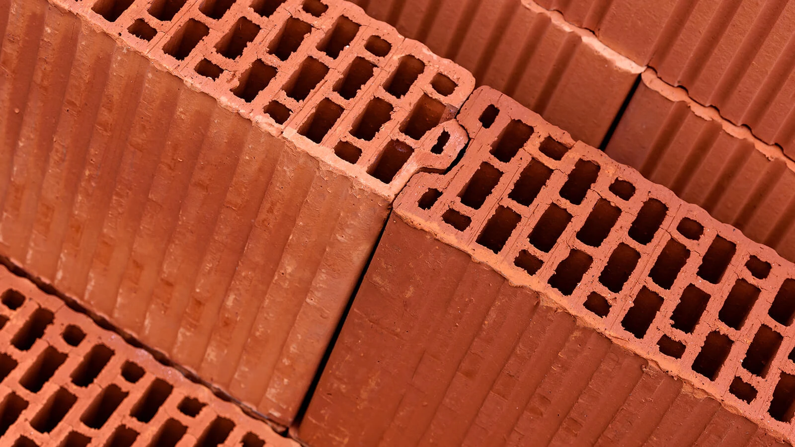 izolacyjnosc-cieplna-scian-z-ceramiki