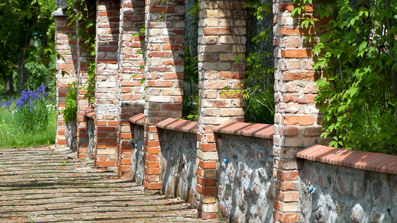 murowanie-slupkow-i-ogrodzen