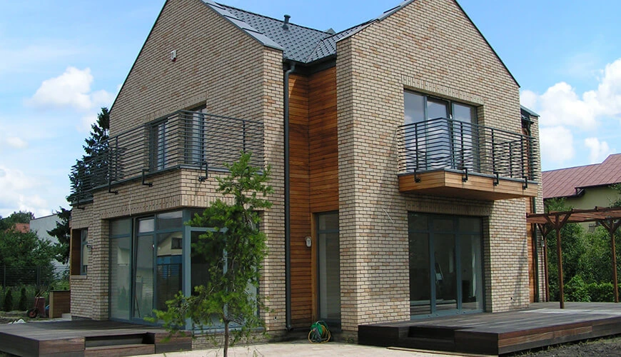 dzc-0326-dom-w-zielonce-