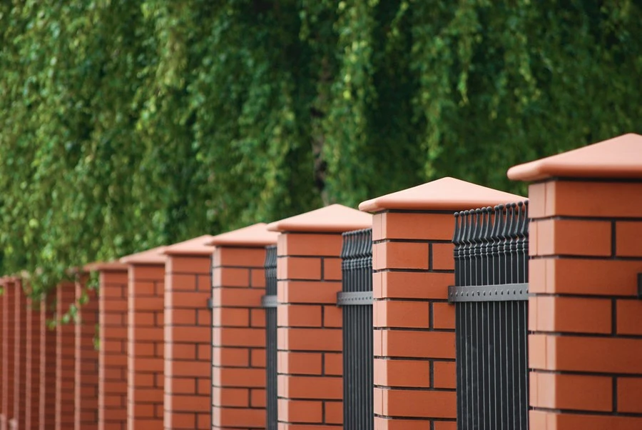 realizacja-01-rubinowa-czerwien-klinkier-przysucha-01