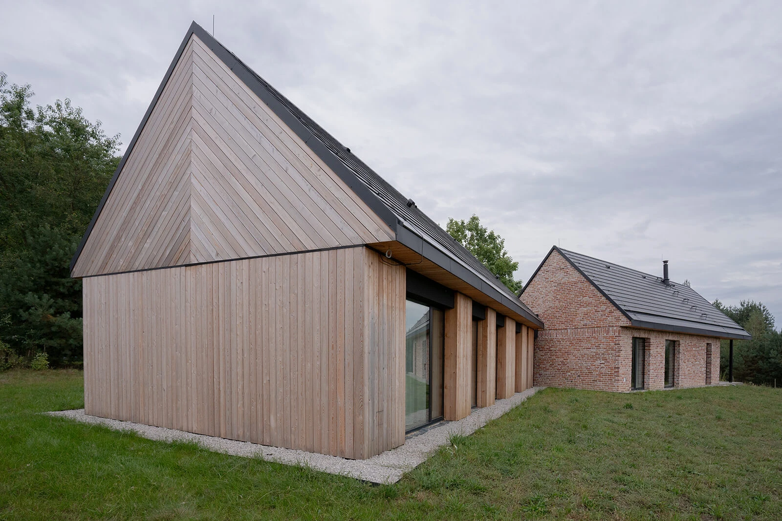 dzc-0706-zagroda-slaska-realizacja-09