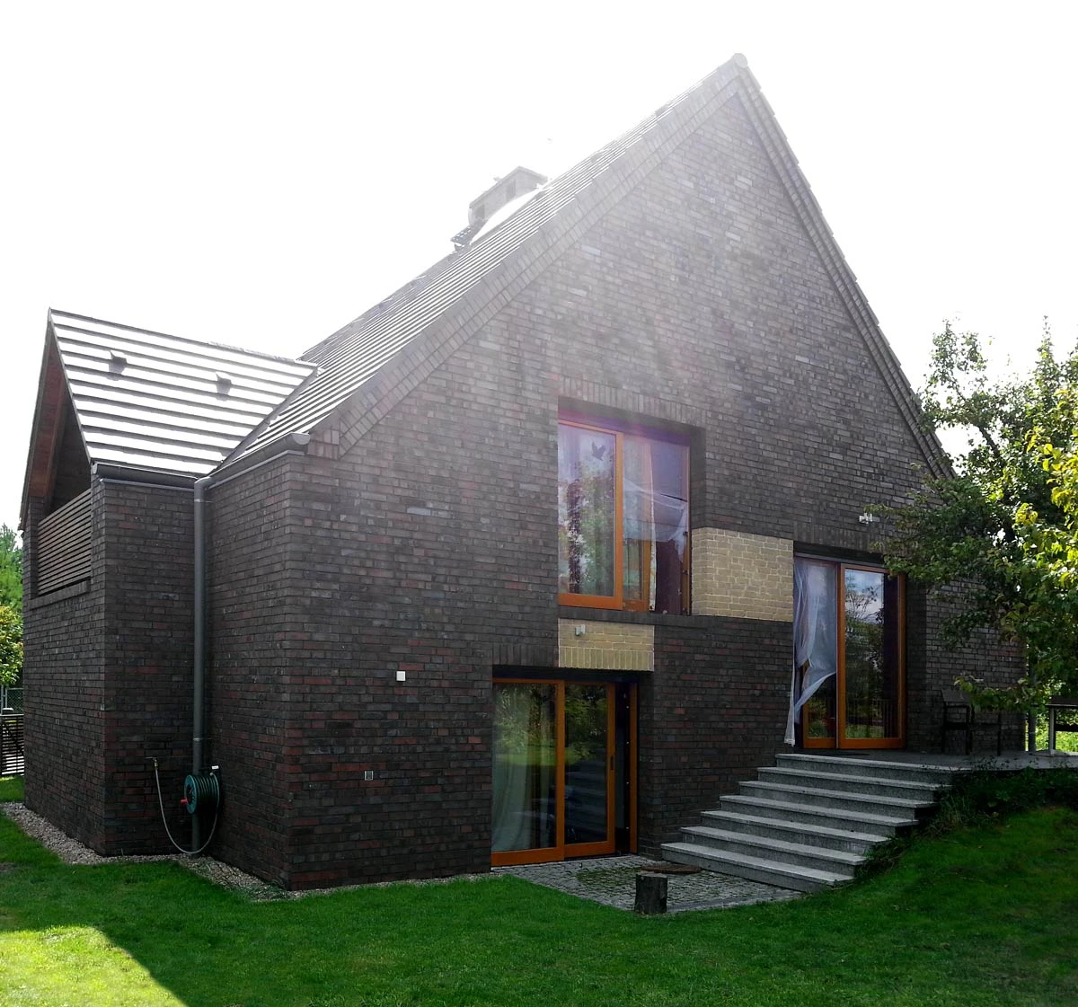 dzc-0102-dom-jednorodzinny-we-wroclawiu-03