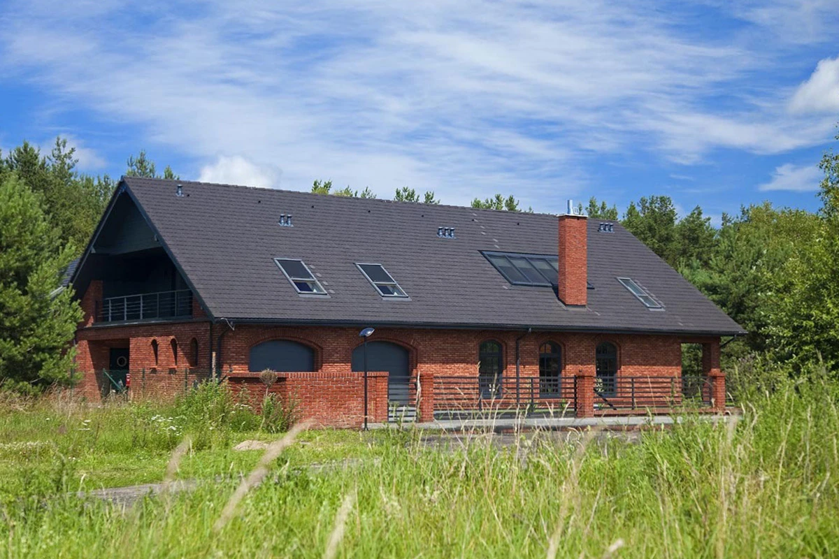 DzC0074-Dom-w-Skórce-2