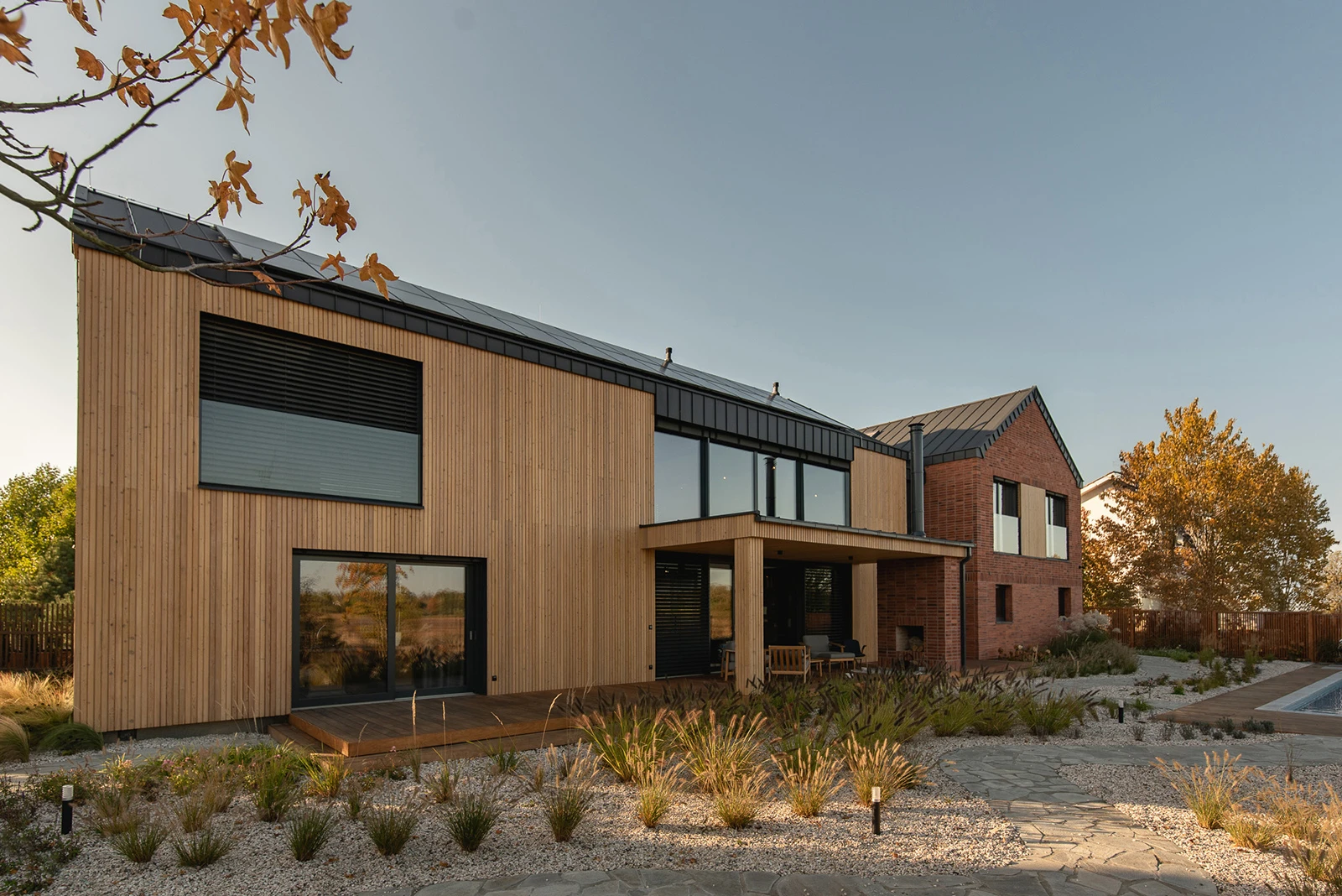 dzc-0841-bridge-house-05