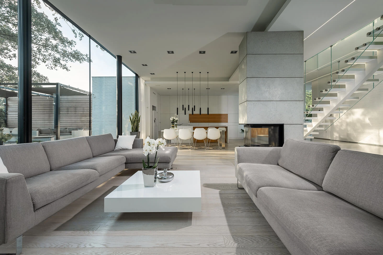 dzc-0560-dom-pod-drzewem-11