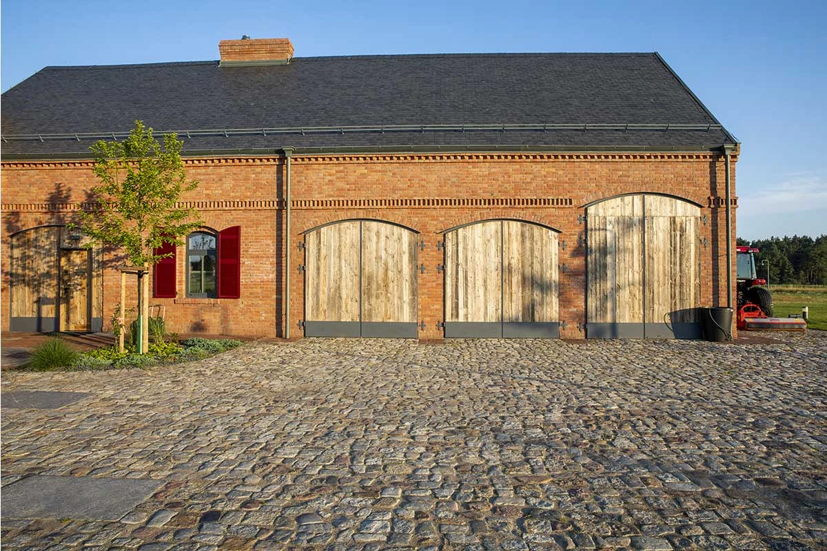 dzc-0139-nowoczesna-rezydencja-adaptowana-stodola-28