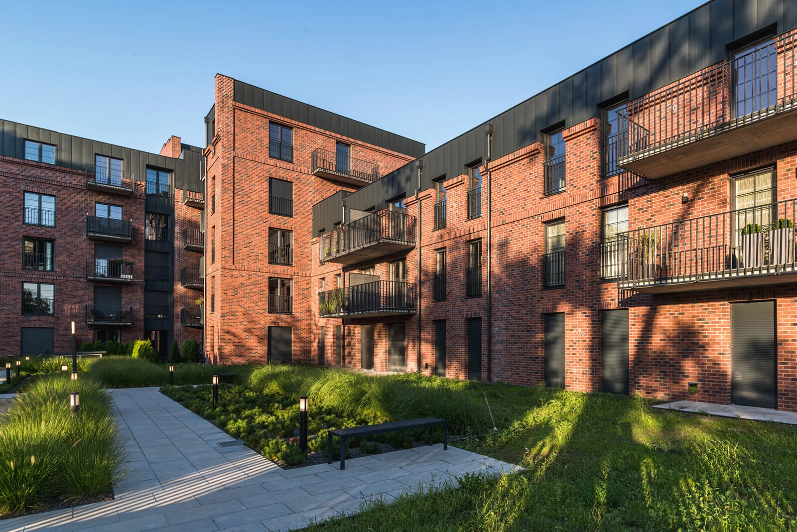 HF50-old-factory-realizacja-05-lg