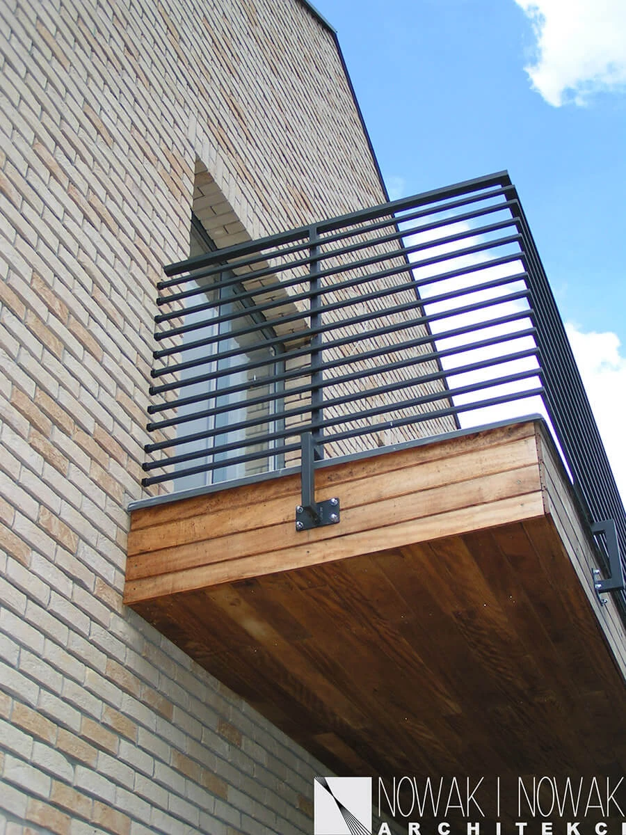 dzc-0326-dom-w-zielonce-04