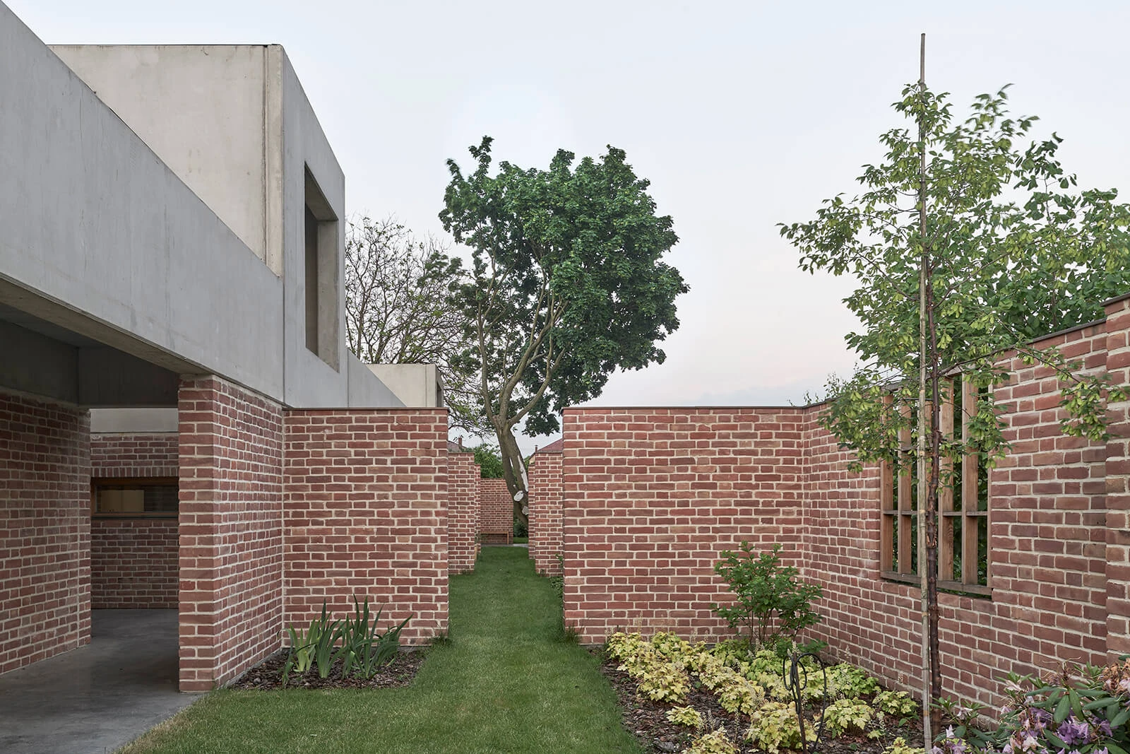 dzc-0566-dom-w-mlawie-12