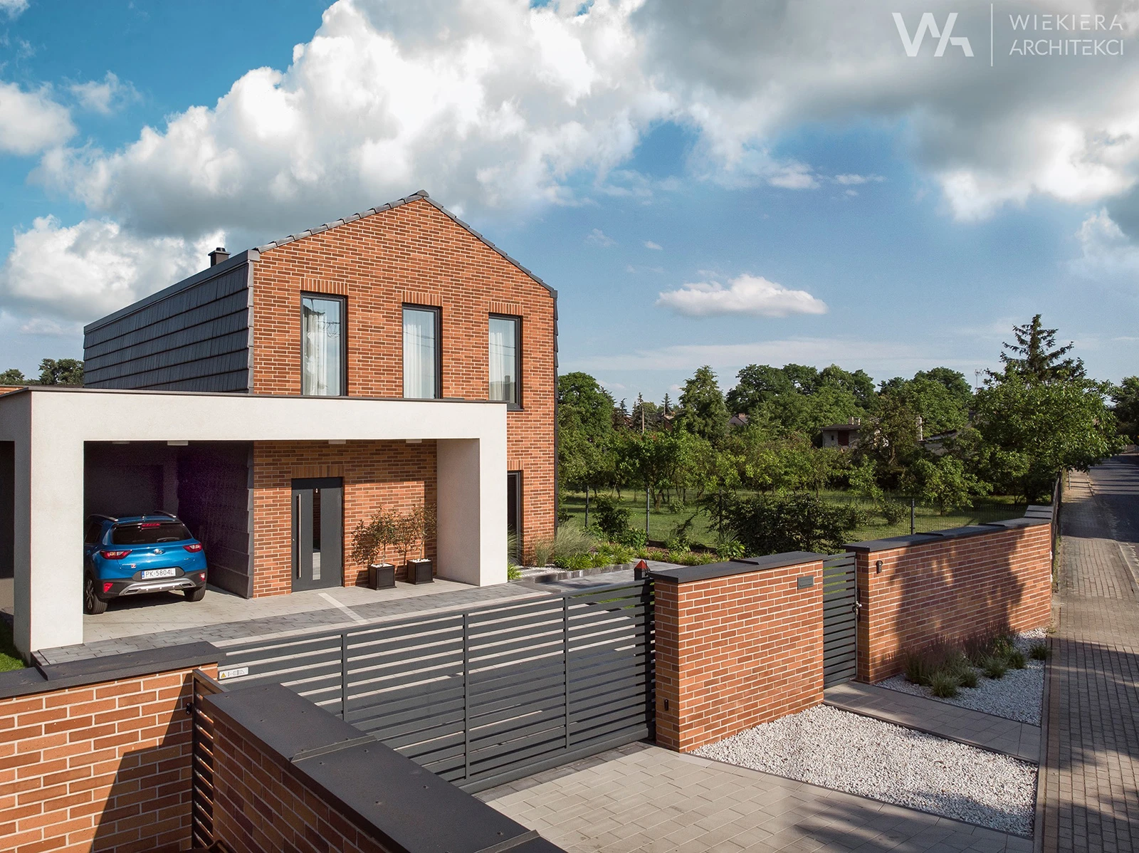 dzc-0804-dom-w-kozminku-10