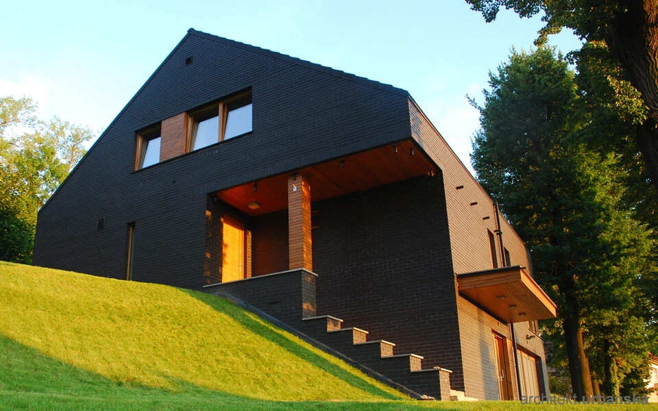 dzc-0180-dom-w-zabkowicach-slaskich-02