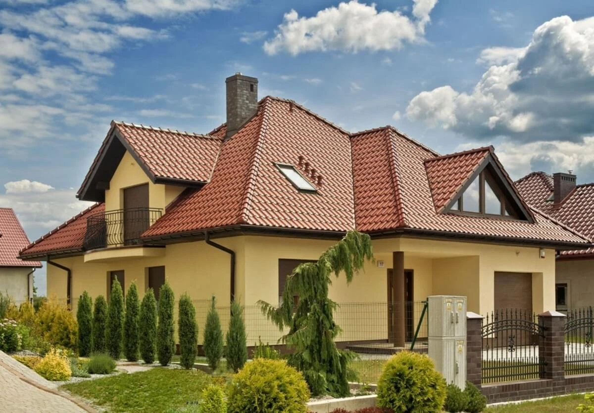 monzaplus-kasztanowa-angobowana-realizacja-1