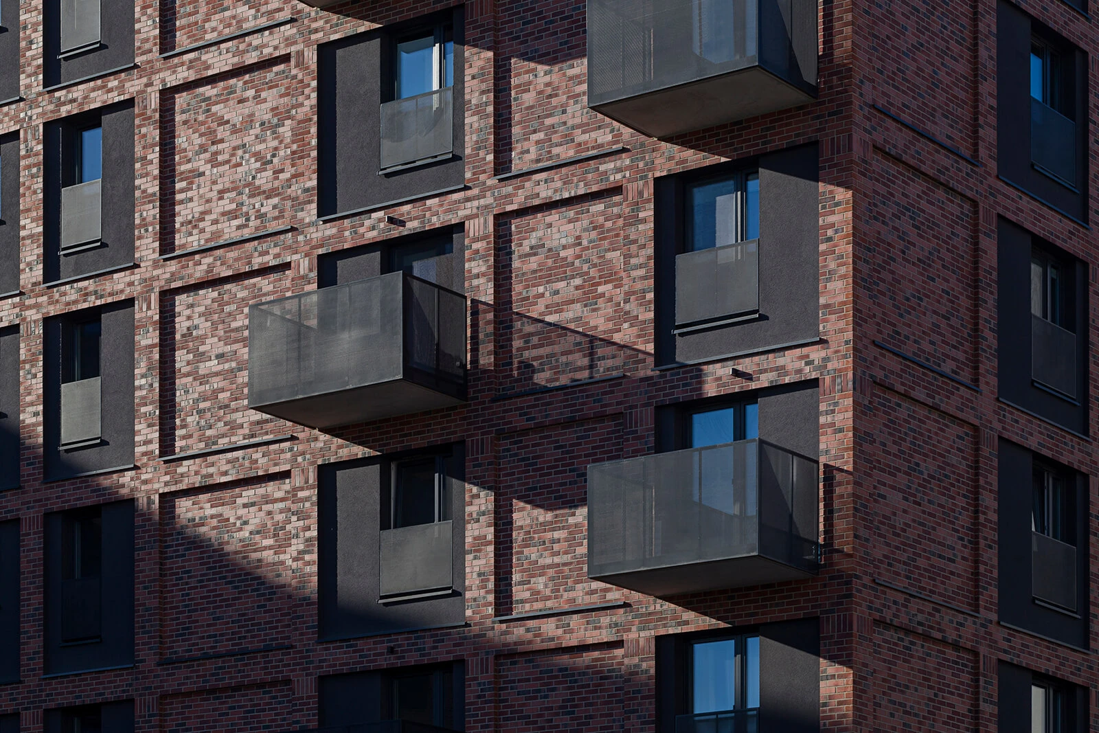 HF50-old-factory-realizacja-02-lg