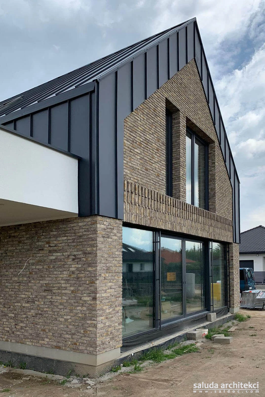 dzc-0163-dom-jednorodzinny-na-mala-dzialke-06