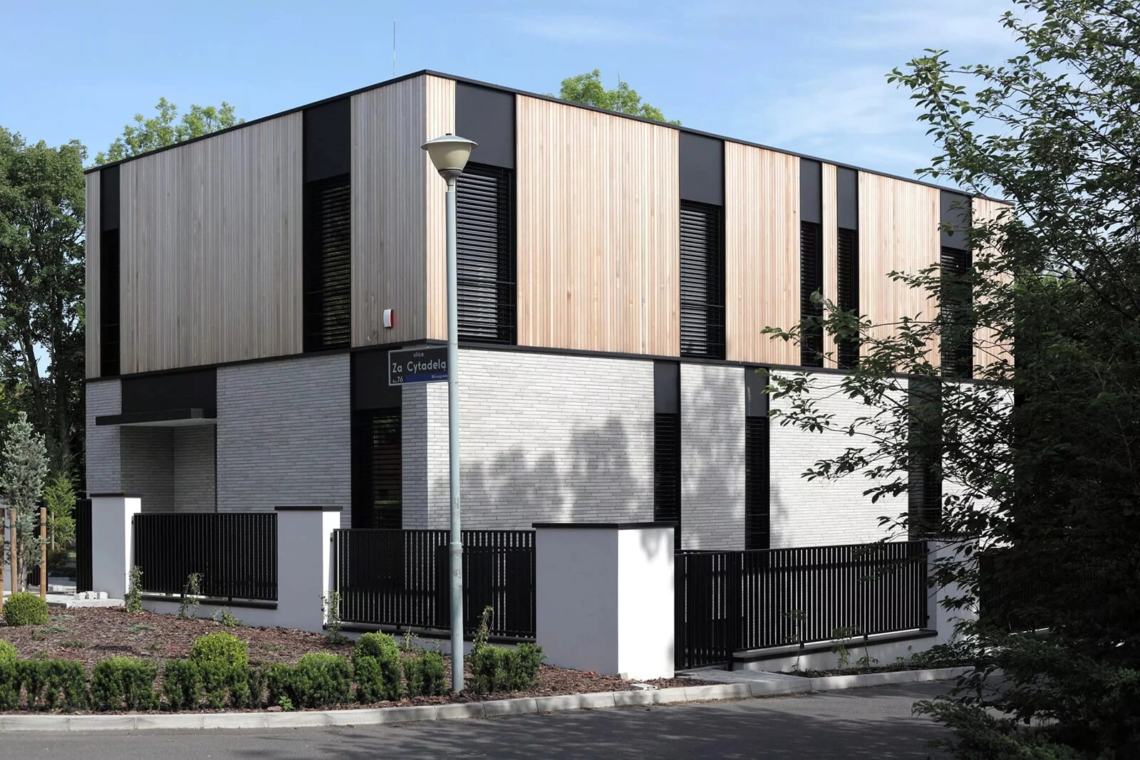 dzc-0629-dom-jednorodzinny-w-poznaniu-01