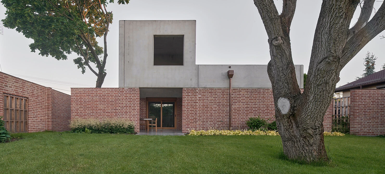 dzc-0566-dom-w-mlawie-27