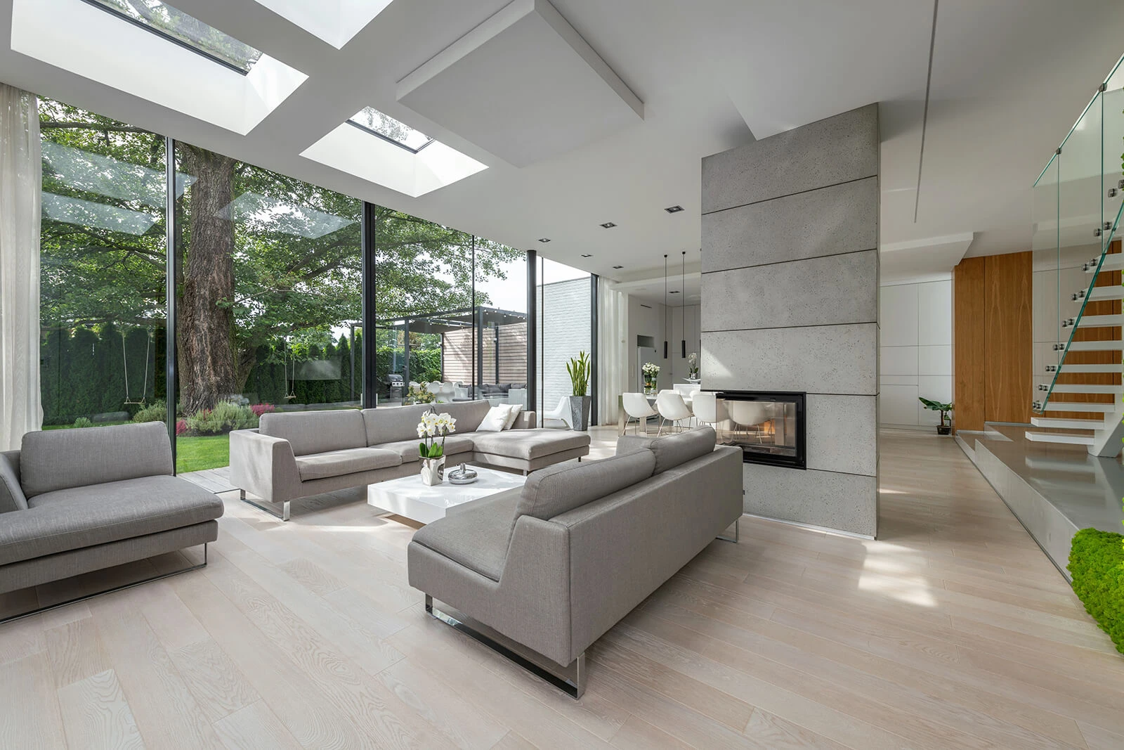 dzc-0560-dom-pod-drzewem-07