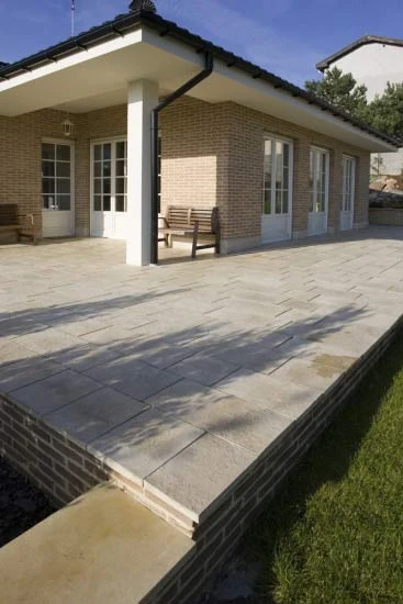 dzc-0096-dom-jednorodzinny-02