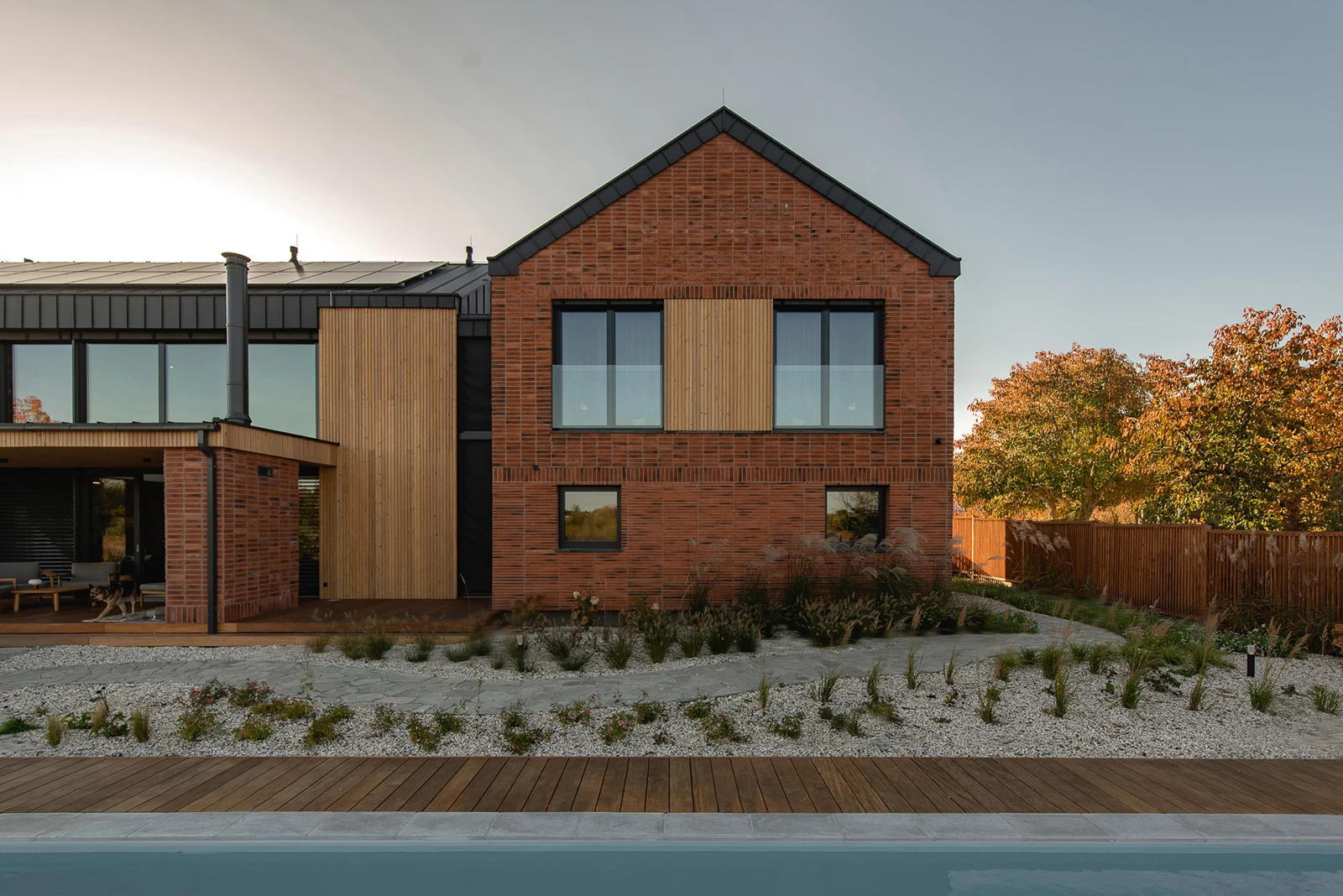 dzc-0841-bridge-house-03