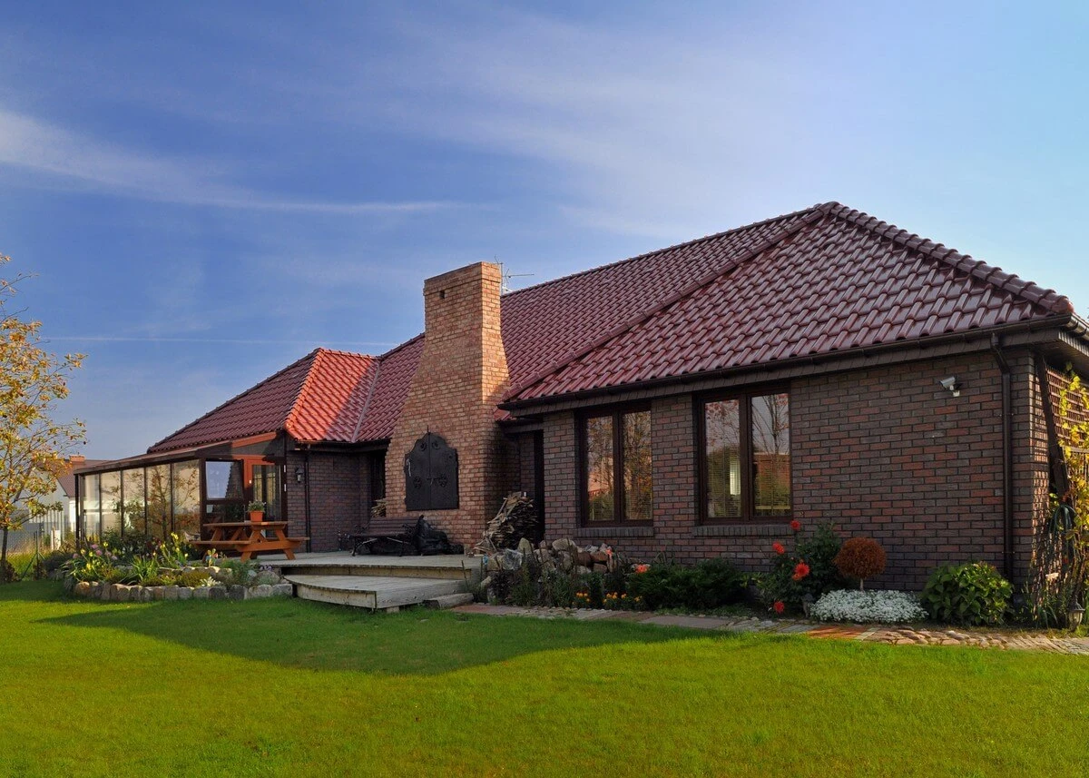 monzaplus-kasztanowa-angobowana-realizacja-3