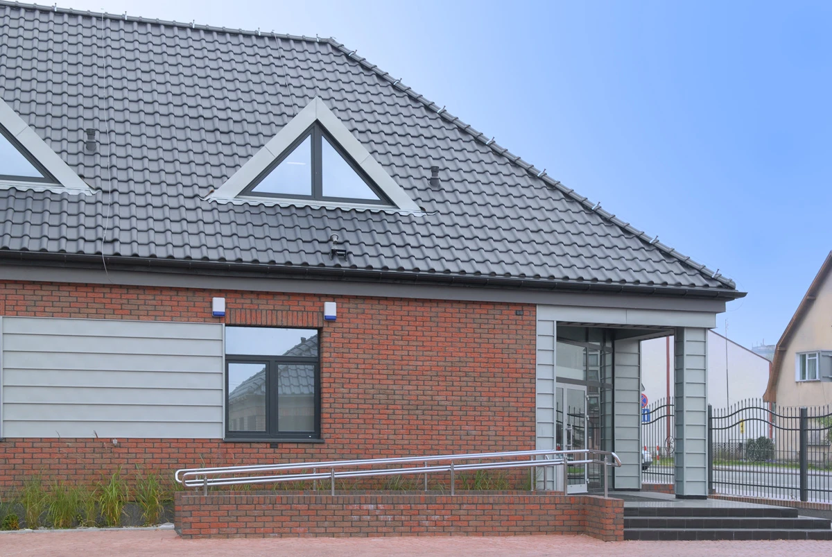 Roben-realizacja-56-victoria-czerwona-01