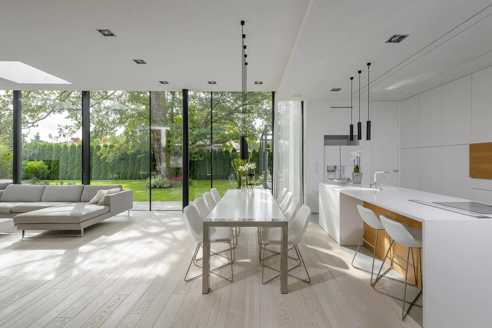 dzc-0560-dom-pod-drzewem-08