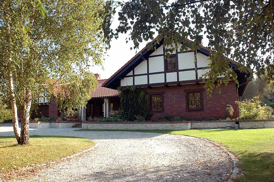 dzc-0428-wiejska-rezydencja-pod-lodzia-1