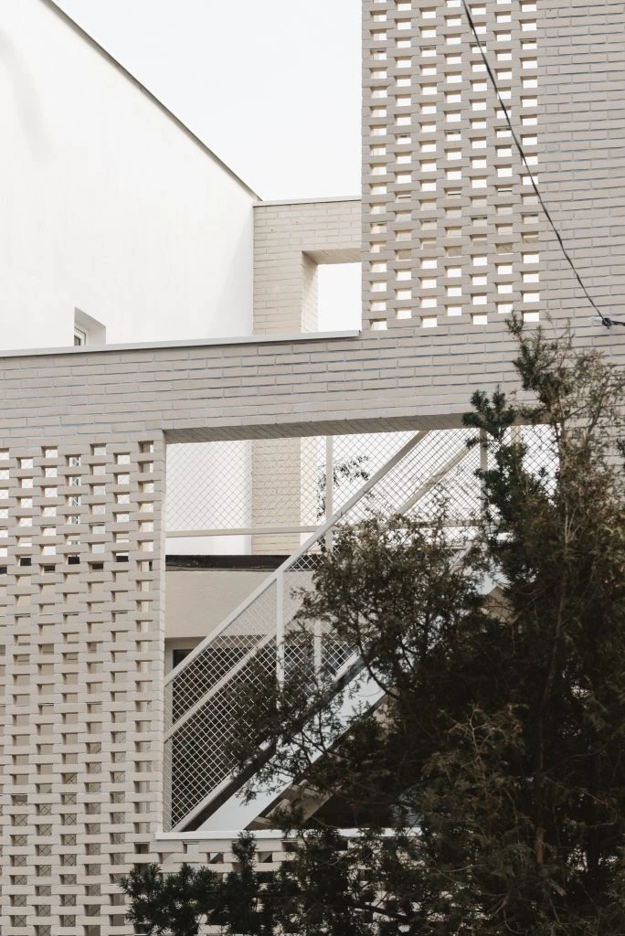 dzc-0361-dom-dla-w-16