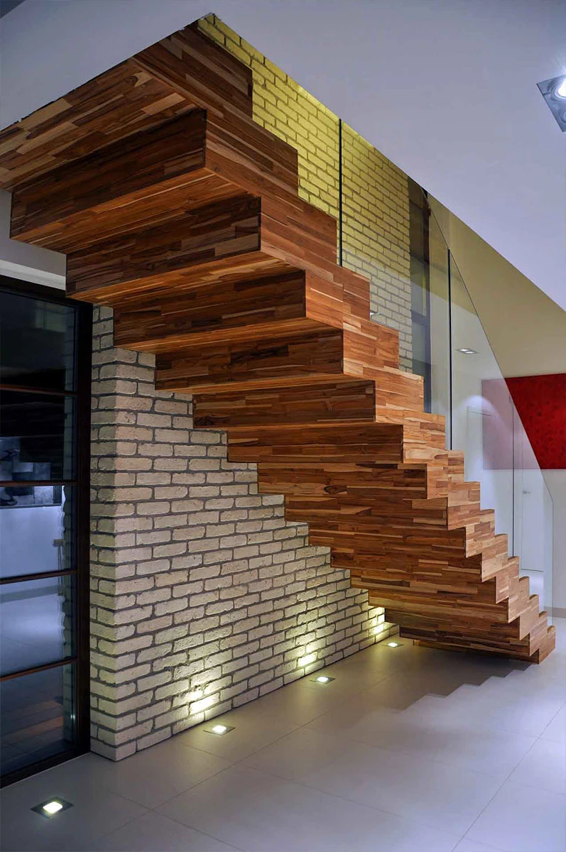 dzc-0148-now-house-01