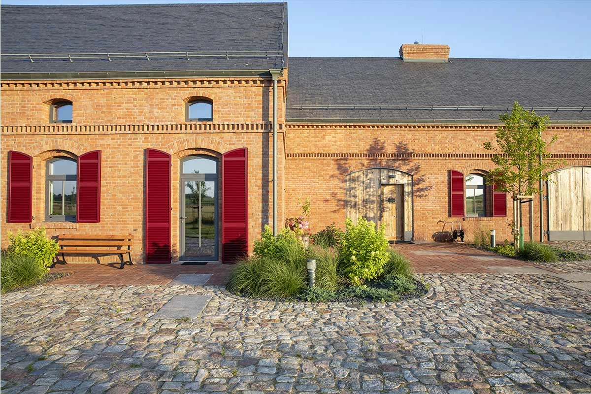 dzc-0139-nowoczesna-rezydencja-adaptowana-stodola-25