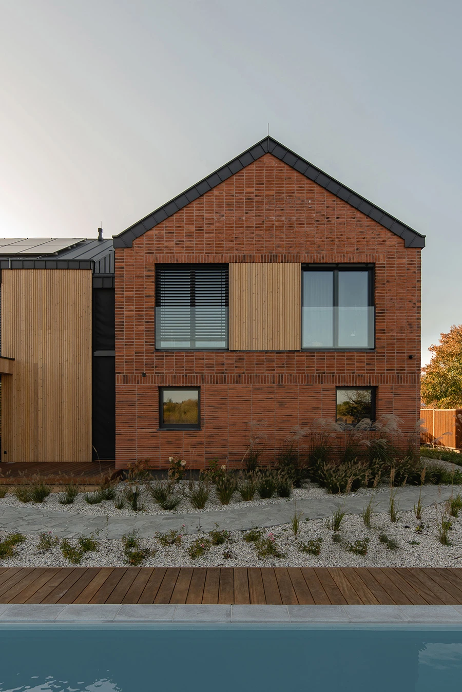dzc-0841-bridge-house-04