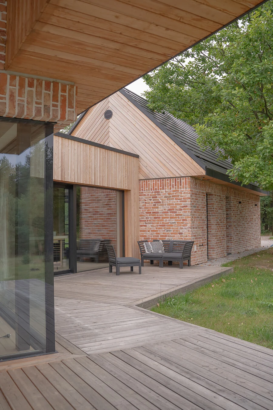 dzc-0706-zagroda-slaska-realizacja-10