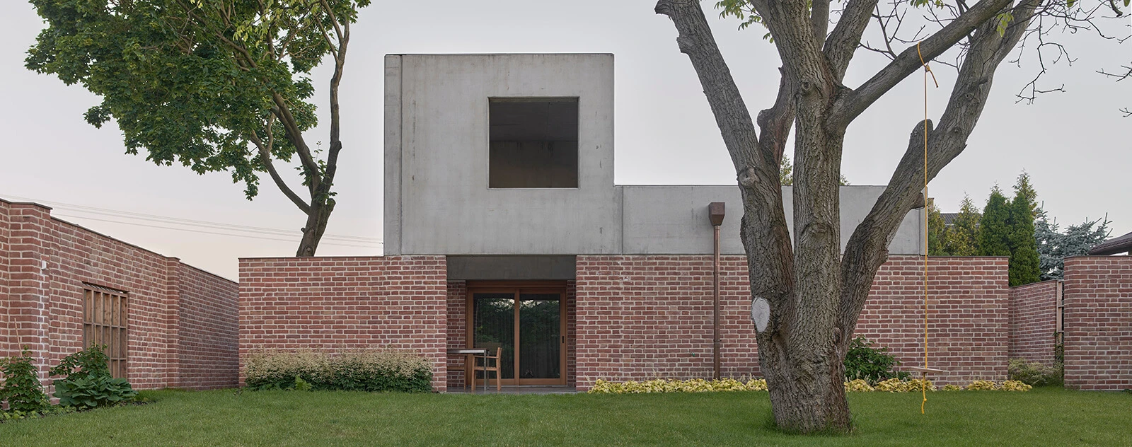 dzc-0566-dom-w-mlawie-26