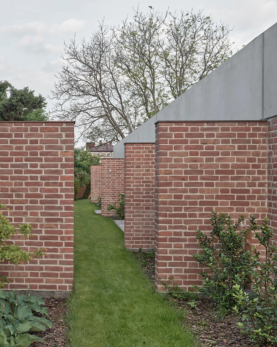 dzc-0566-dom-w-mlawie-06