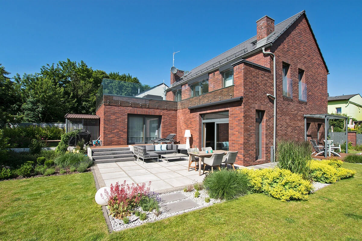 dzc-0186-ceglany-dom-jednorodzinny-w-chorzowie-01