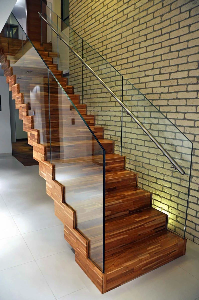 dzc-0148-now-house-02