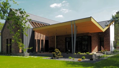 dzc-0384-dom-na-skraju-puszczy-