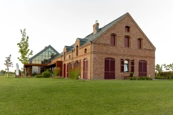 dzc-0139-nowoczesna-rezydencja-adaptowana-stodola-13