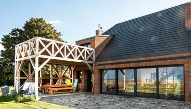 dzc-0177-ceglany-dom-