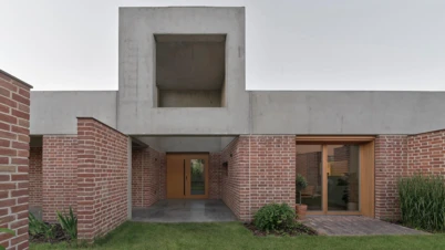 dzc-0566-dom-w-mlawie-