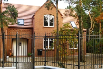 dzc-0598-dom-w-stylu-holenderskim-02