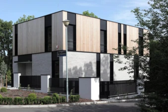 dzc-0629-dom-jednorodzinny-w-poznaniu-01